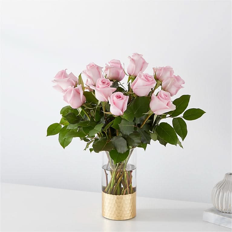 PICTURE PERFECT PINK ROSE BOUQUET