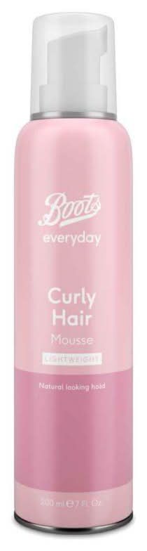 Boots Everyday Curly Hair Mousse (200ml)