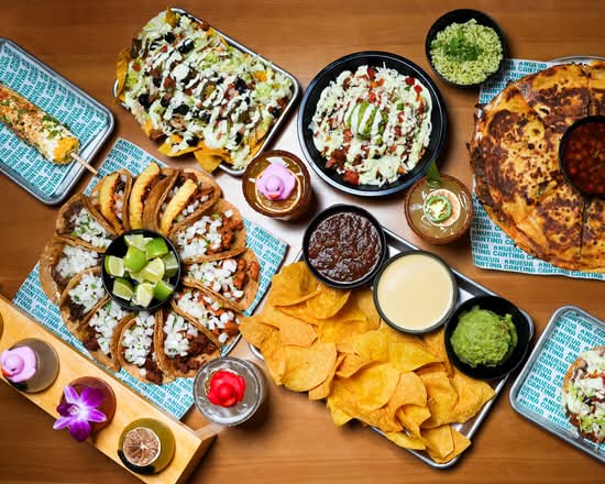 Nueva Cantina - Brandon