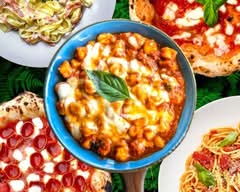 Roadhouse Cafe (488 South St)