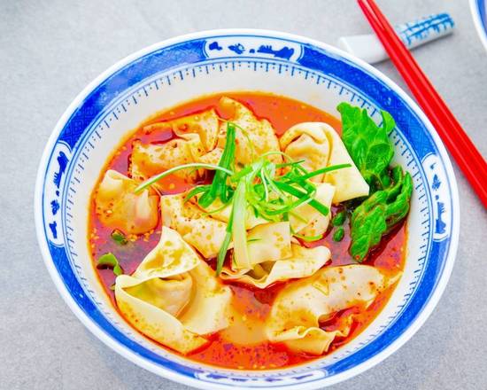 Wonton in Hot & Spicy Soup 老麻抄手