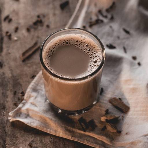 Hot Chocolate with soy milk / Chocolat chaud avec lait de soya biologique