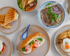 Banh Mi Street Food
