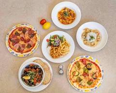 Guru Italia Cafe and Pizzeria