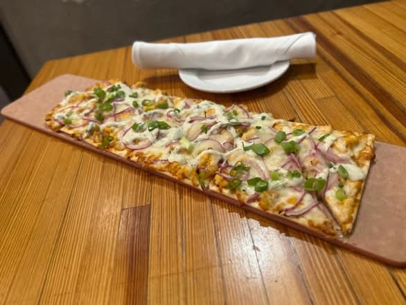 Buffalo Chicken Flatbread