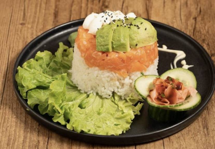 Tartare de Saumon avocat et cheese