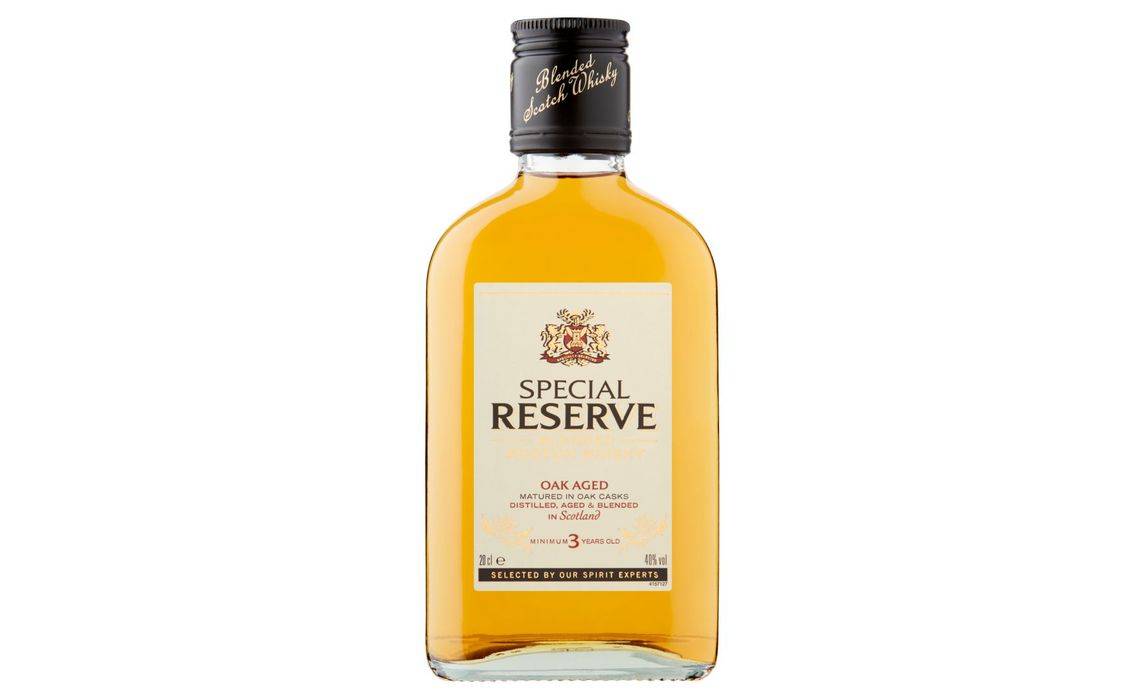 Special Reserve Blended Scotch Whisky 20cl (393559)