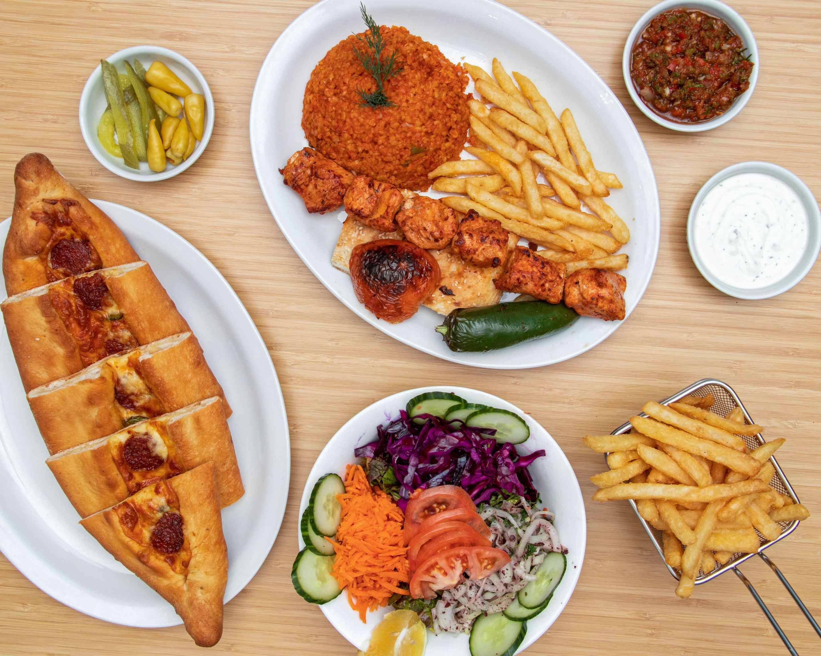 Commander d'un Le Kebab【Menu et prix】 Montréal Uber Eats