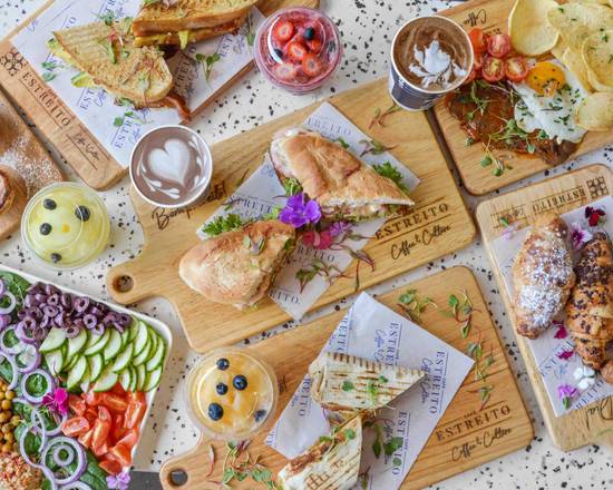 Cafe Estreito, Harvest Place