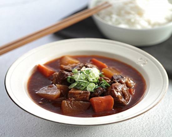 紅燒牛腩 Braised Beef Sirloin