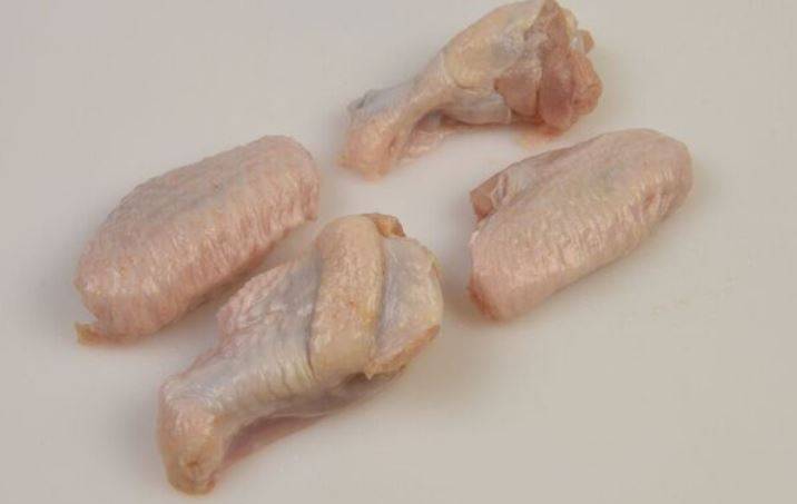 Chicken Party Wings, Small, Approx 280-360 pieces per case (1 Unit per Case)