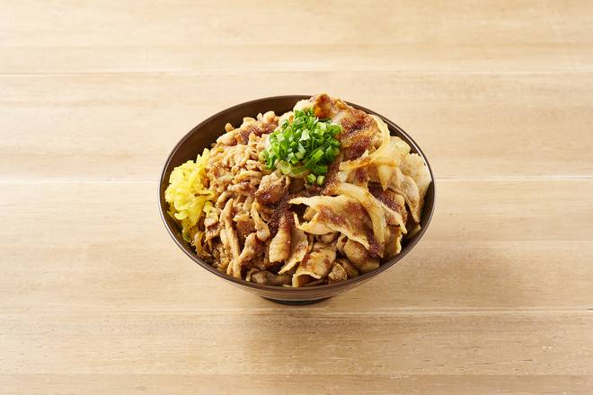 醤油ミックスガッツ丼（メガ）Soy Sauce Pork and Chicken Gutsy Rice Bowl (Mega Portion)