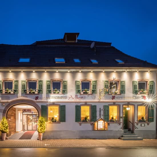 Gasthaus Weinhotel Adler