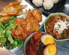 唐揚げと豚の角煮と炊きたてご飯の店 にじ色 習志野駅店