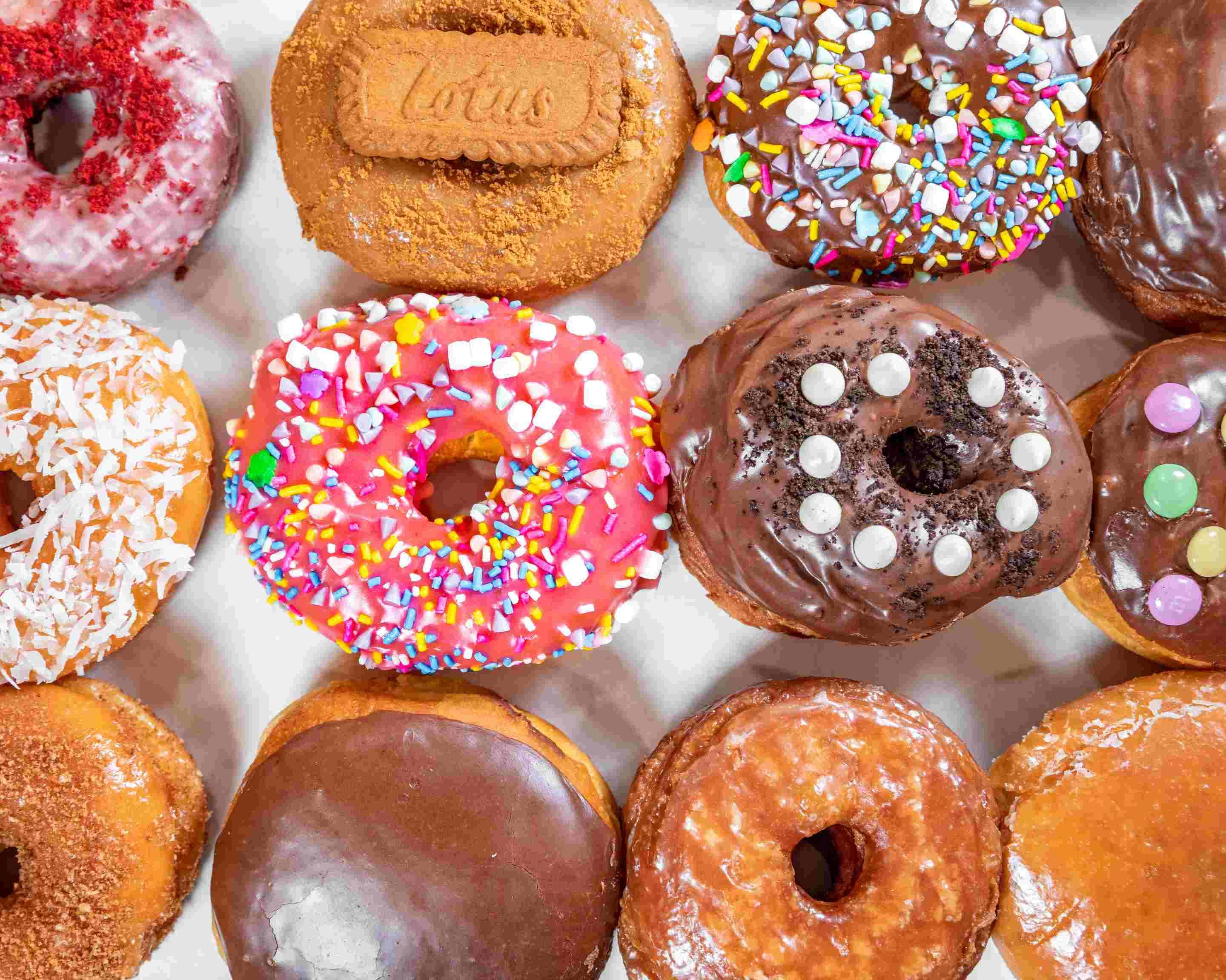 Order Donut King Waikiki Menu & Prices Honolulu Delivery Uber Eats