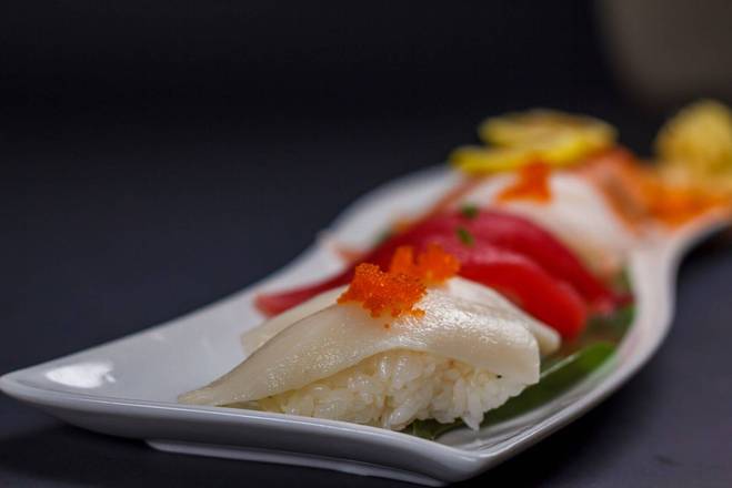 Sushi Combo (8 Pcs)