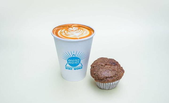 Hot Latte + Postre