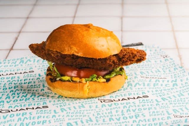 Classic Crispy Buttermilk Fried Chicken Burger