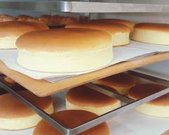 焼きたてチーズケーキのお店ベテイ Freshly baked cheesecake shop Betty