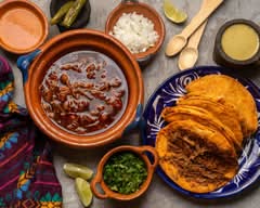Birria Levantamuertos by Bichicori