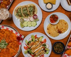 Pollo Campestre (4715 Eastern Ave.)