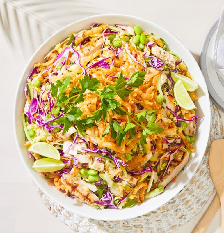 CATERING THAI CRUNCH SALAD