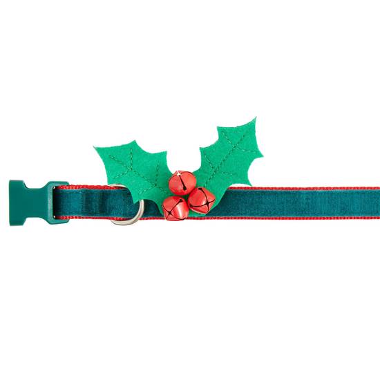 Merry & Bright™ Holiday Green Velvet Holly Dog Collar (Color: Green, Size: Small)