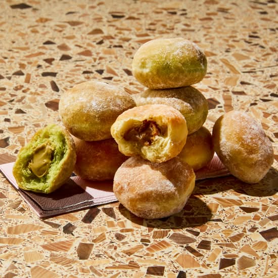 DELIVERY EXCLUSIVE ⭐ Mixed Mini Doughnuts Sharer x9