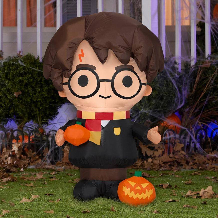 Light-Up Halloween Harry Potter Inflatable Yard Decoration, 3ft