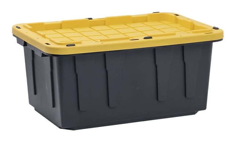 Project Source Commander Medium 17 -Gallons ( 68 -Quarts ) Black Heavy Duty Stackable Tote with Standard Snap Lid