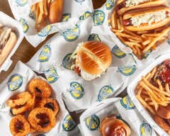 Shortstop’s Burgers and Shakes DENTON (18159 North Carolina 109)