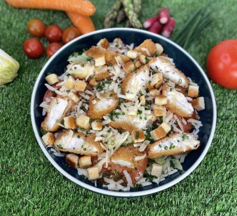 Salade cesar poulet croustillant