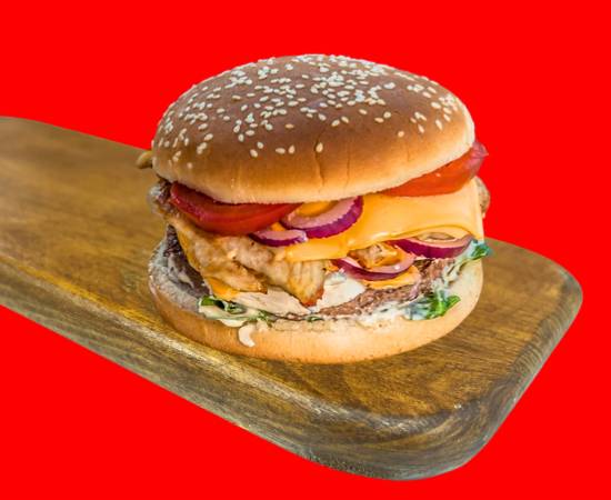 Burger Royal-Red 👑🍔 L’Alliance des Saveurs !