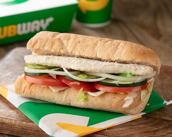 6吋香烤雞肉潛艇堡 6-Inch Roasted Chicken Breast Sub