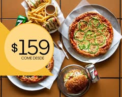 Momo's Pizza