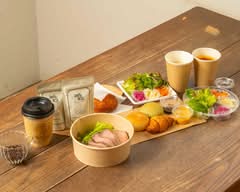 【チャウダーとパンのぜいたくランチ】Cafe canon by Sweet's cafe（カフェカノン）