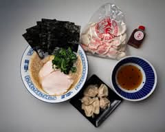 横浜豚骨醤油ラーメンYOLO