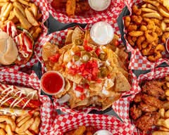 Priscilla's Wings & Things (10040 Keele St)