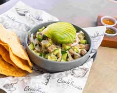 La Cevichería Oyster Bar Mercado Municipal Gastelum (Ensenada)