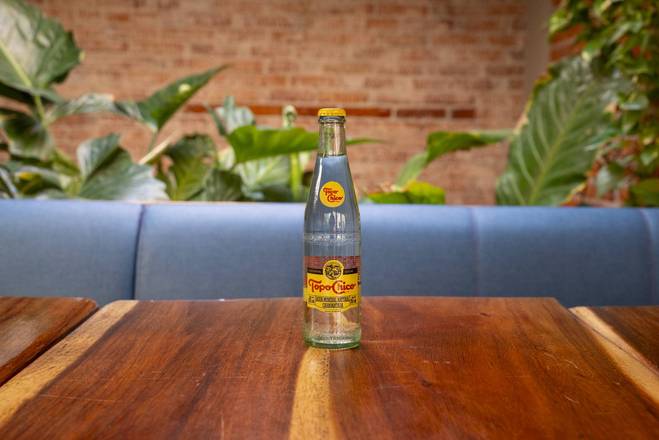 Agua Mineral Topo Chico