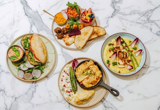 Kadamba Kafe (305 Schermerhorn St, Street Level)