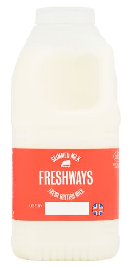 Freshways Homogenised Skimmed Milk (568ml)