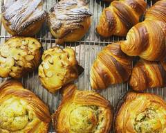 【自家製の手作りパンが人気！】Matakuru Bagel=��パン屋