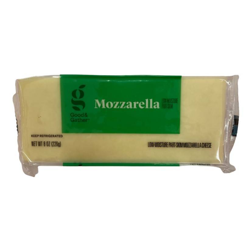 Good & Gather Mozzarella Cheese (8 oz)