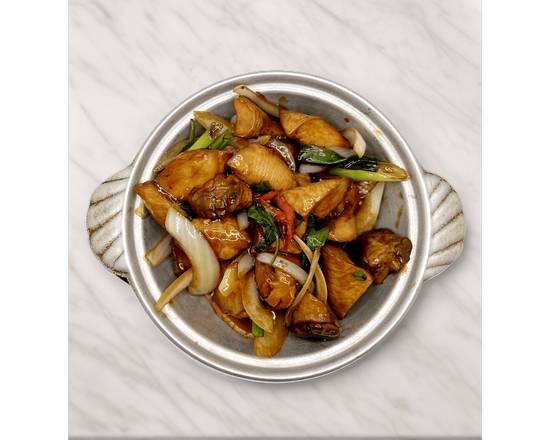 King Oyster Mushroom in Traditional Taiwanese Three Sauce （三杯杏鮑菇）