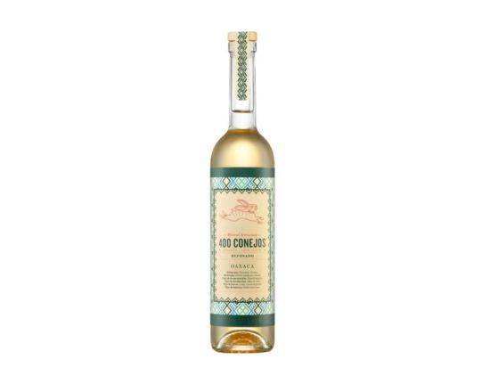 MEZCAL 400 CONEJOS REPOSADO 700 ML