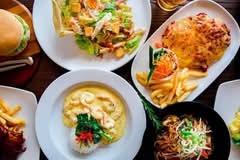 7th Avenue Bar & Restaurant