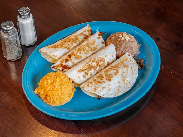 QUESADILLA DINNER