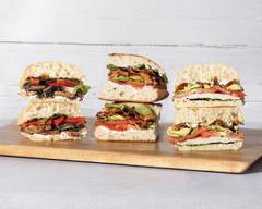 Sunnyvale Farms Sandwiches & Wraps (22818 Vanowen St)
