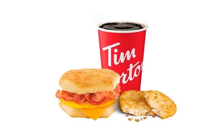 Combo Biscuit Tocino, Huevo y Queso